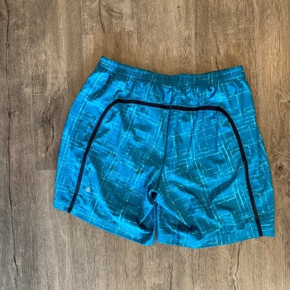 LULULEMON Lined Shorts/Swim Trunks Size XXL Teal Blue - Picture 8 of 8